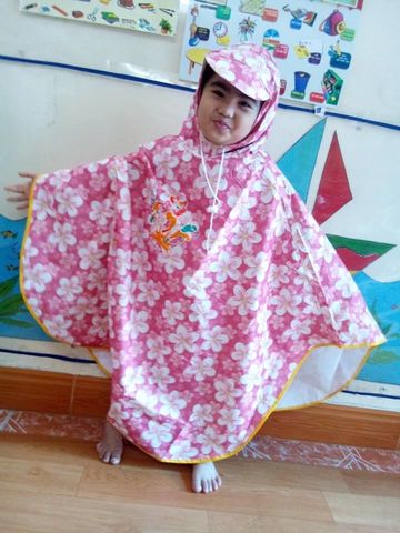 áo mưa cánh dơi trẻ em